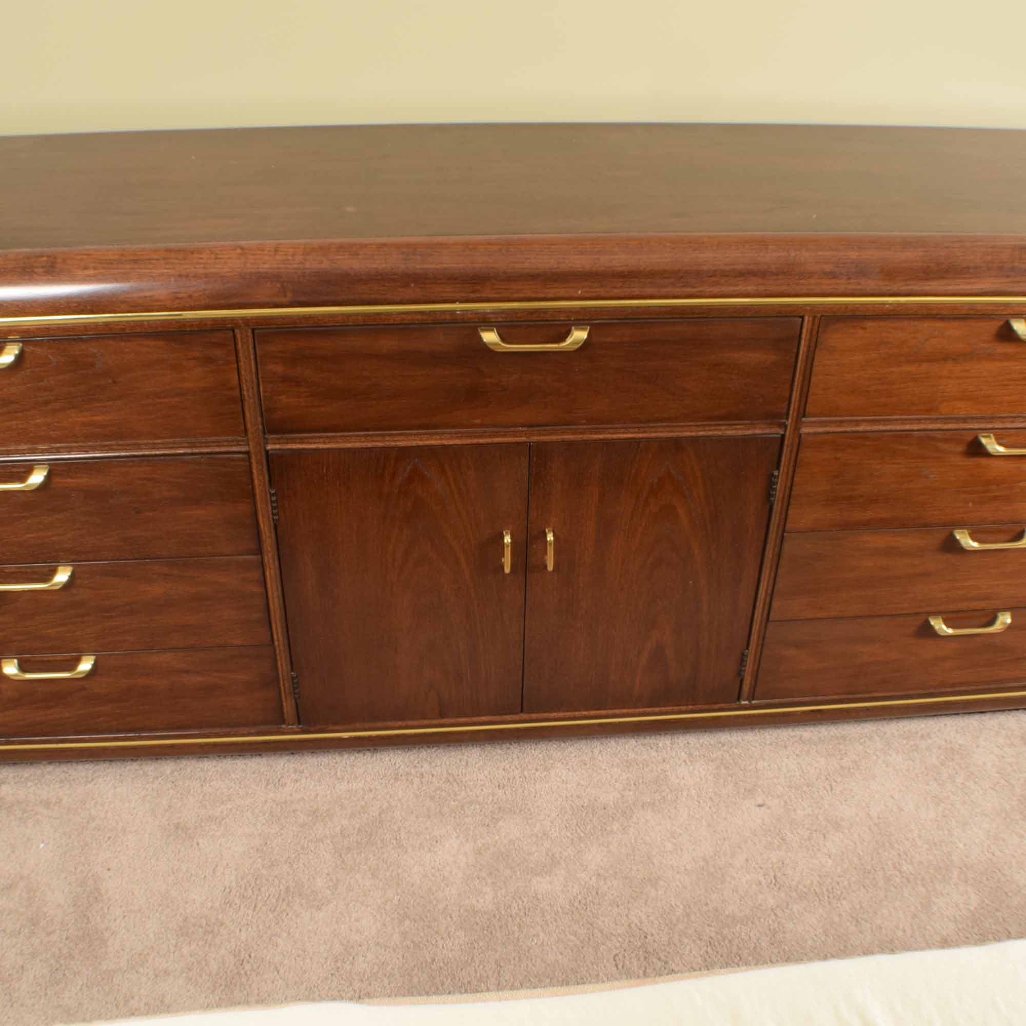 Thomasville Oak Triple Dresser