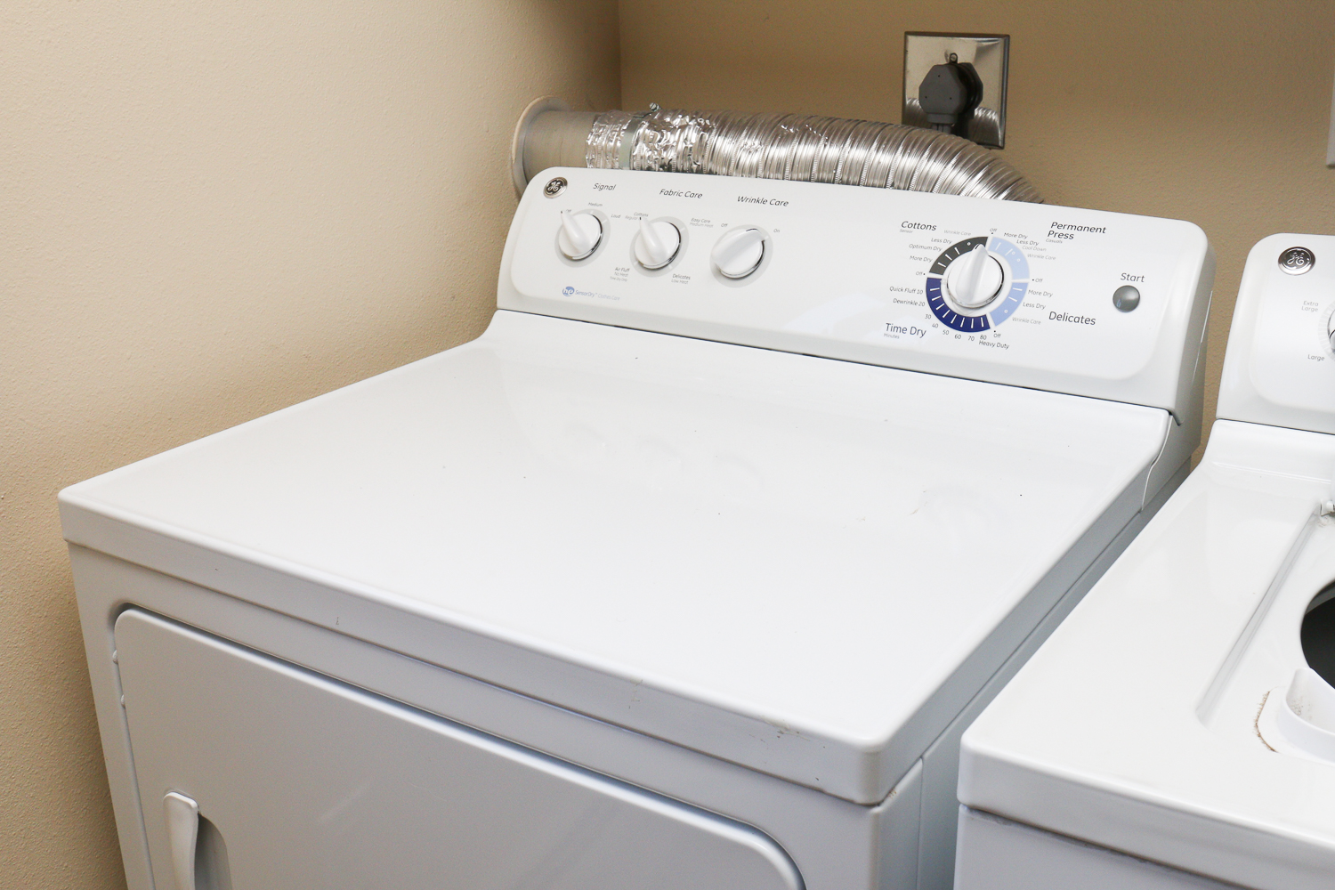 General Electric Washer and Dryer Set
