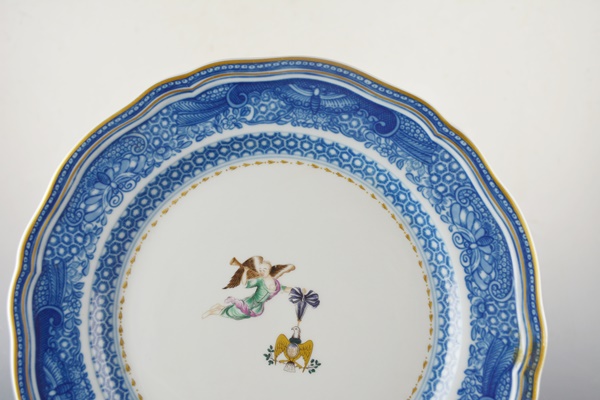 Mottahedeh "Winterthur" Reproduction Porcelain Plate