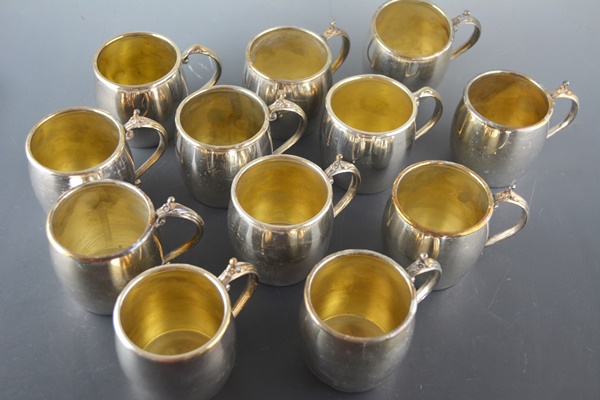 FB Rogers Silver Plated Punch Bowl with Ladle and Twelve Cups