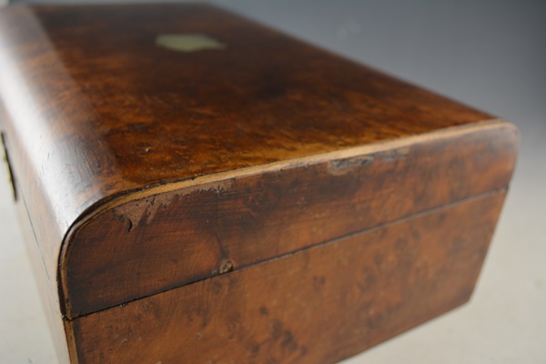 Brown Birdseye Veneer Tea Box