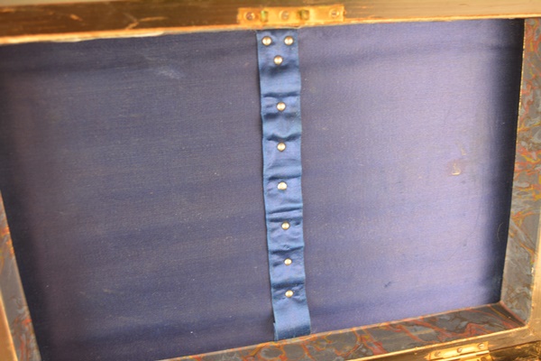 Brown Birdseye Veneer Tea Box