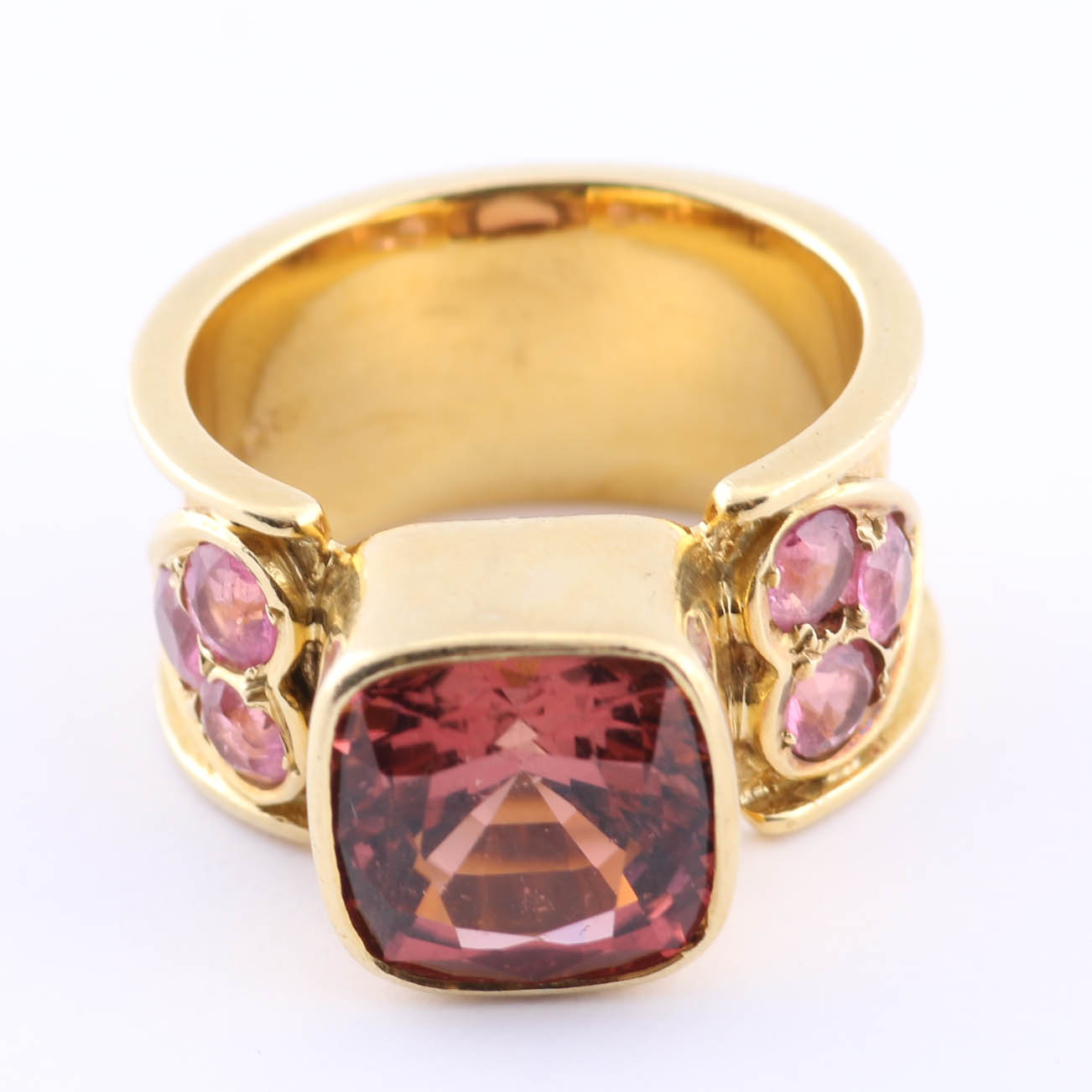 18K Yellow Gold Tourmaline Ring