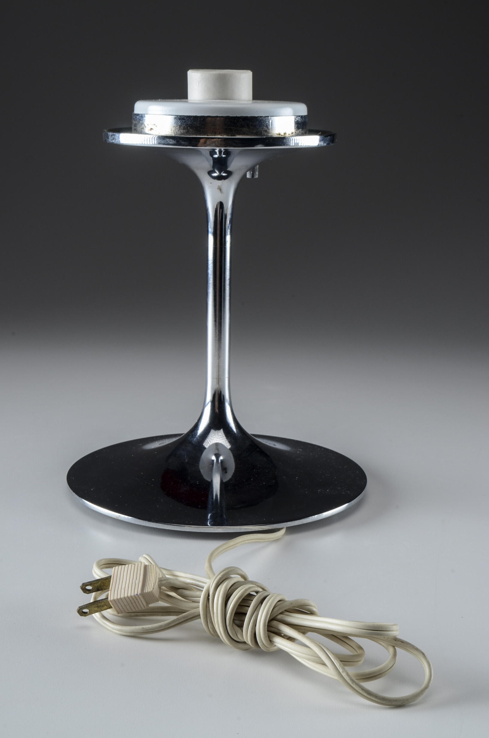 Rare Mid Century Modern Chrome Egg Lamp