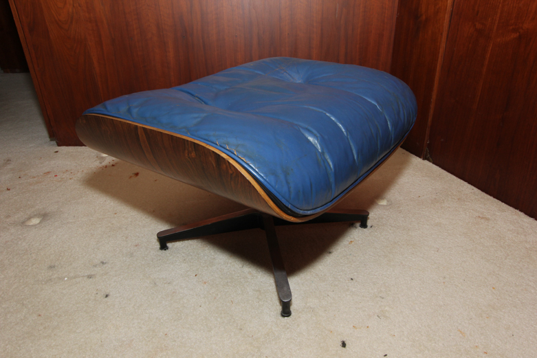 Vintage Eames Lounge Chair and Ottoman by Herman Miller