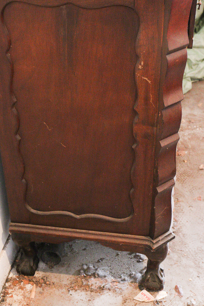 Vintage American Chippendale-Style Chest of Drawers