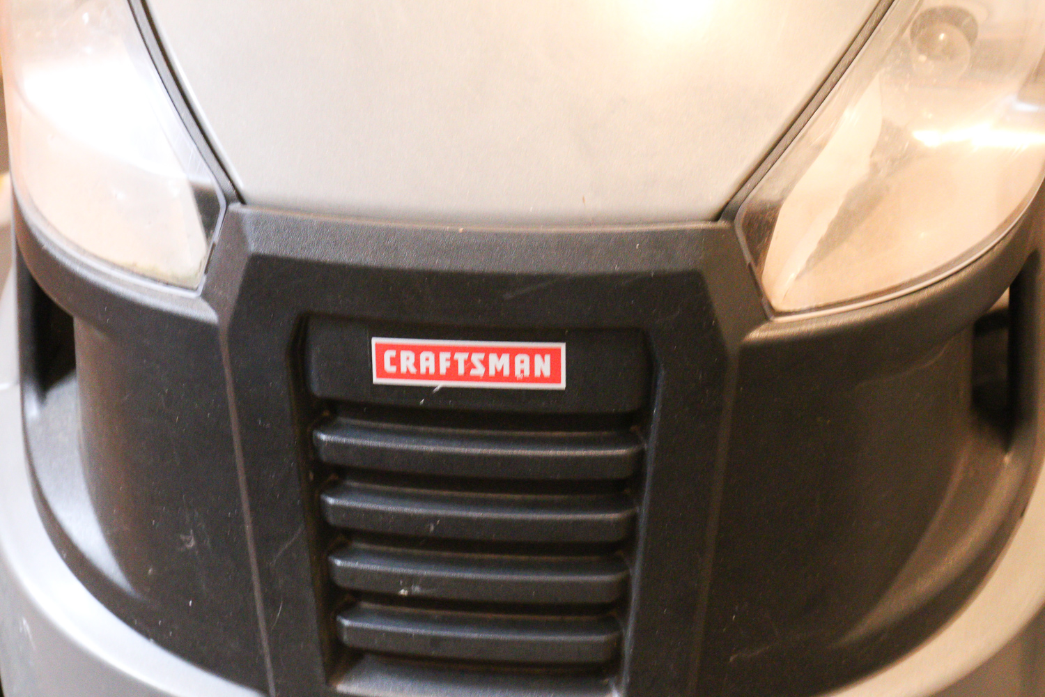 Craftsman LT 1500 Riding Lawn Mower with Gas Cans