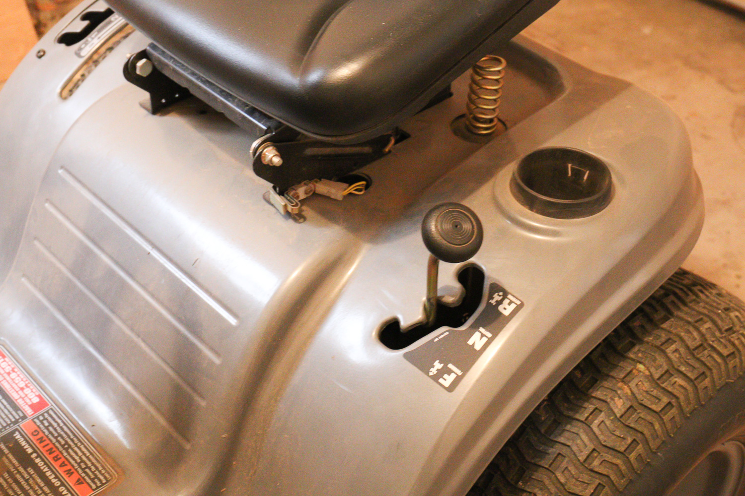 Craftsman LT 1500 Riding Lawn Mower with Gas Cans