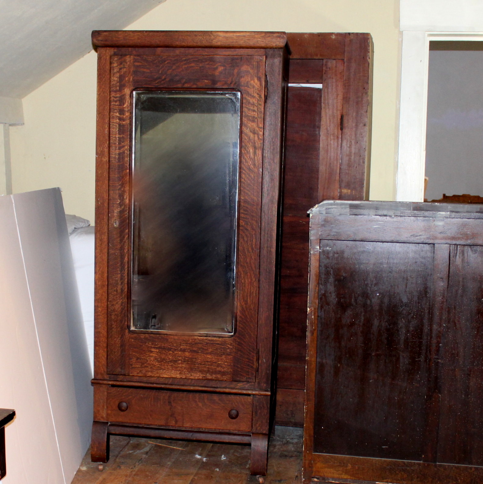 Antique Tiger Oak Wardrobe With Mirror