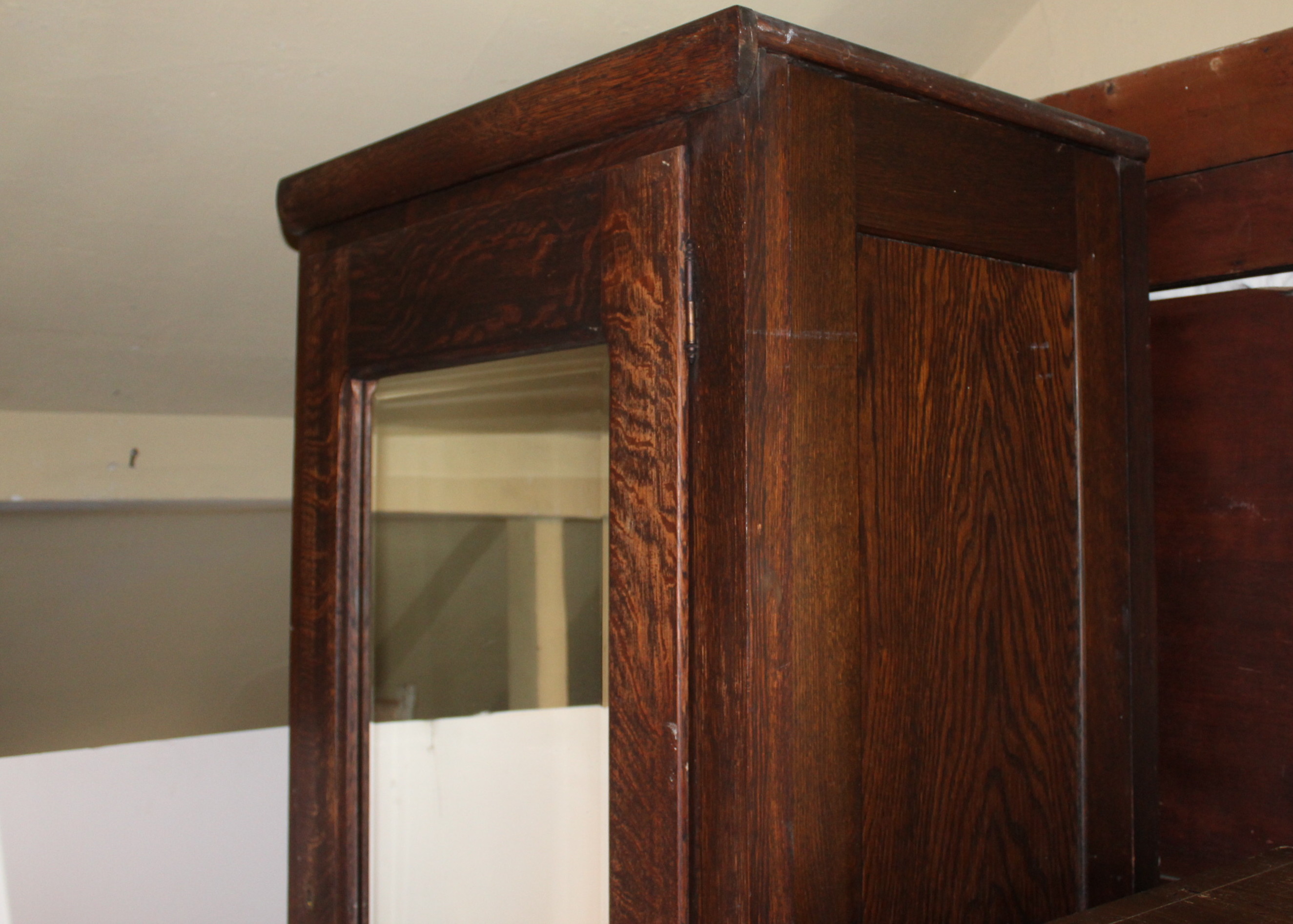 Antique Tiger Oak Wardrobe With Mirror