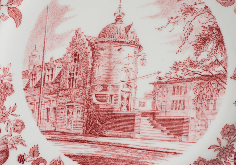 Wedgwood Limited Edition "Harvard University" Bone China