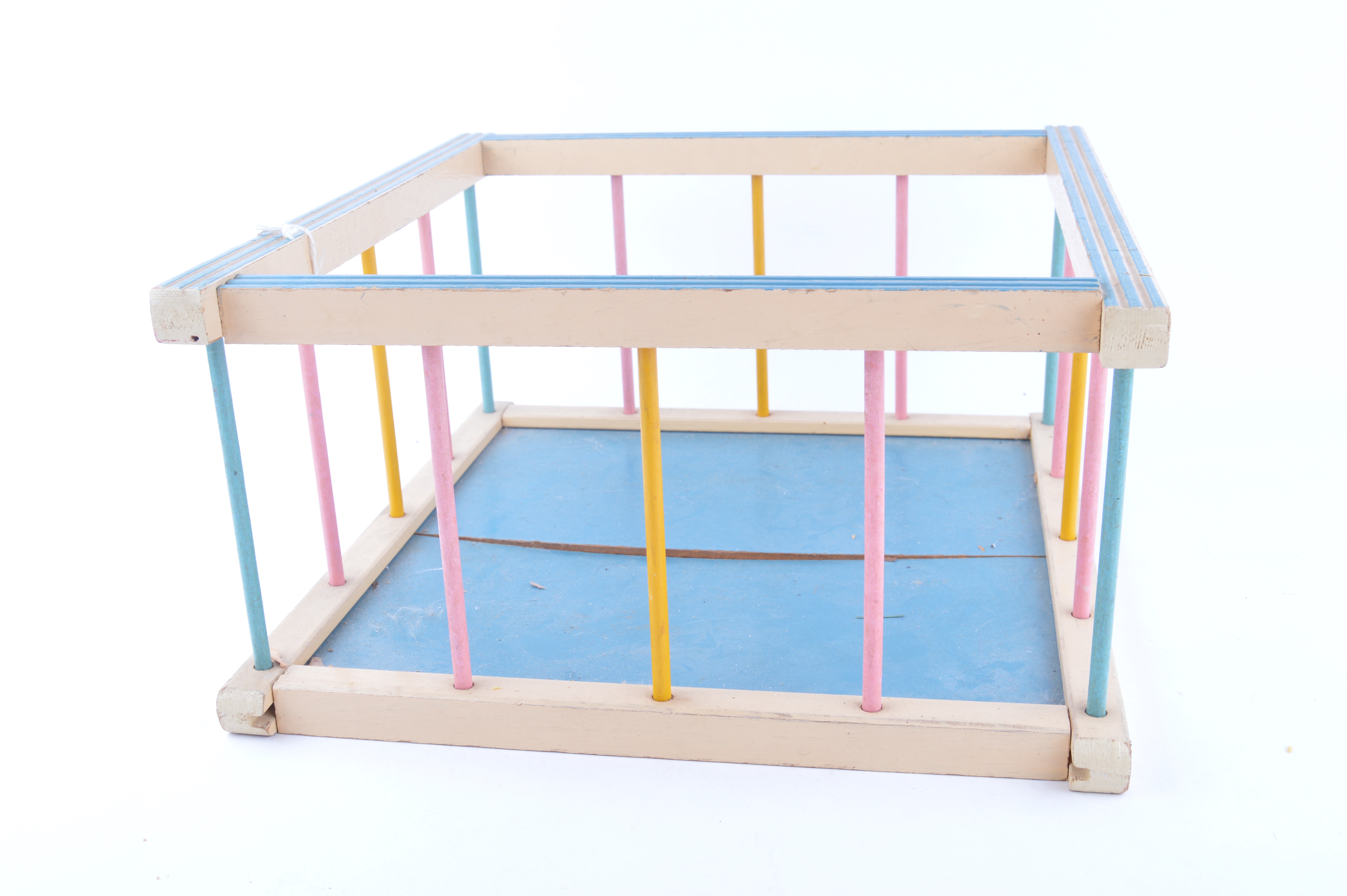 Set of Vintage Distinctive Dolls of Canada Rainbow Quints in Playpen