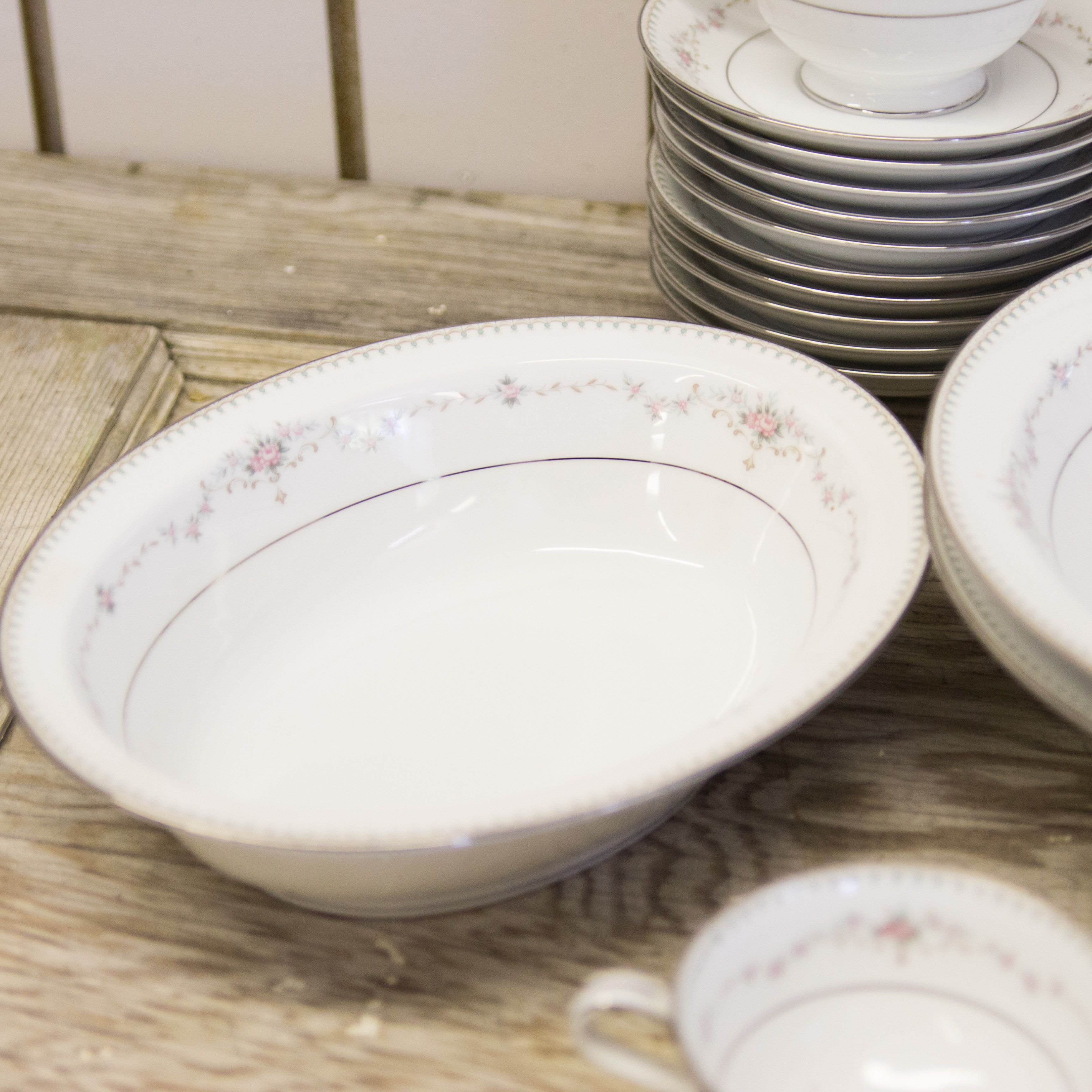 Noritake "Fairmont" Pattern China Set