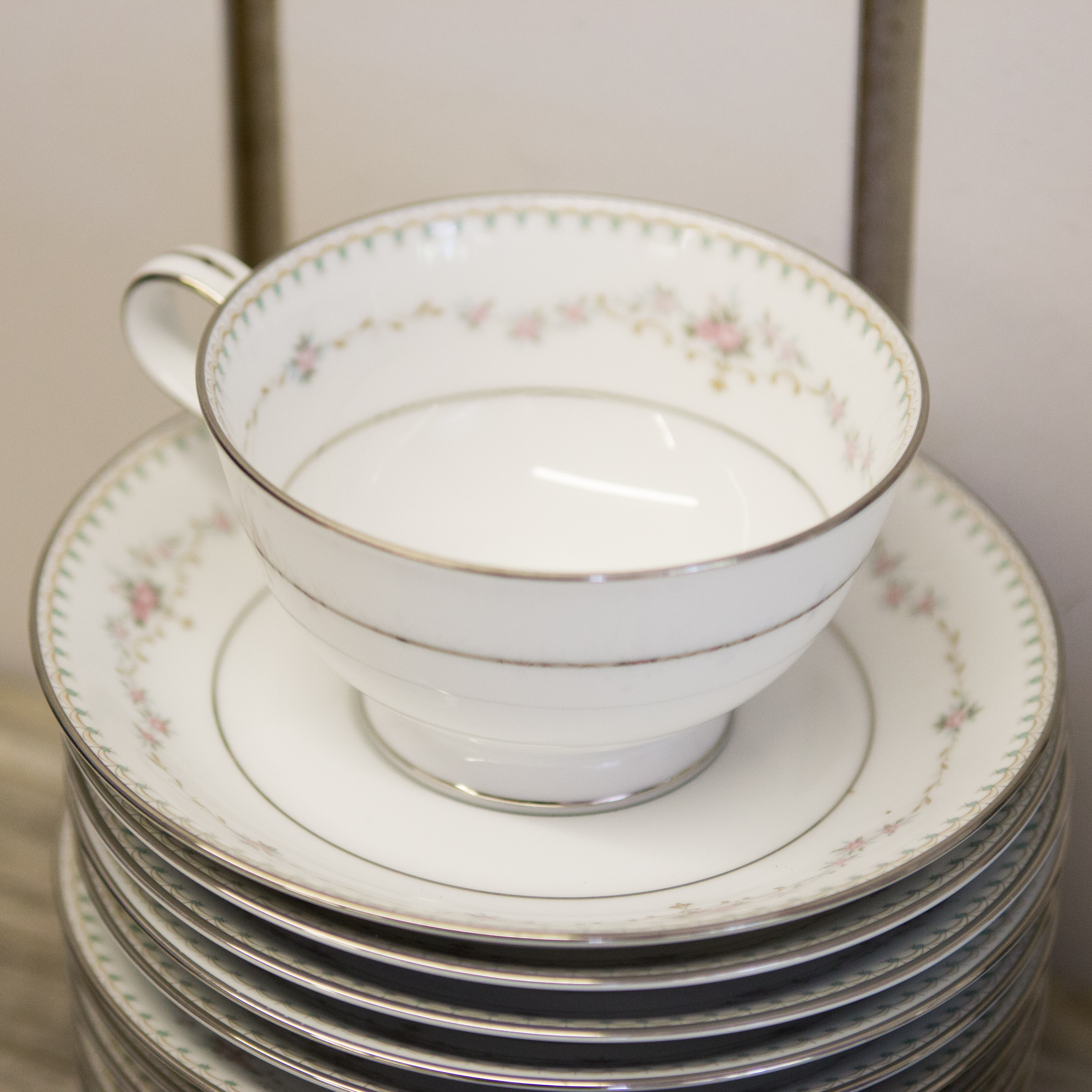 Noritake "Fairmont" Pattern China Set
