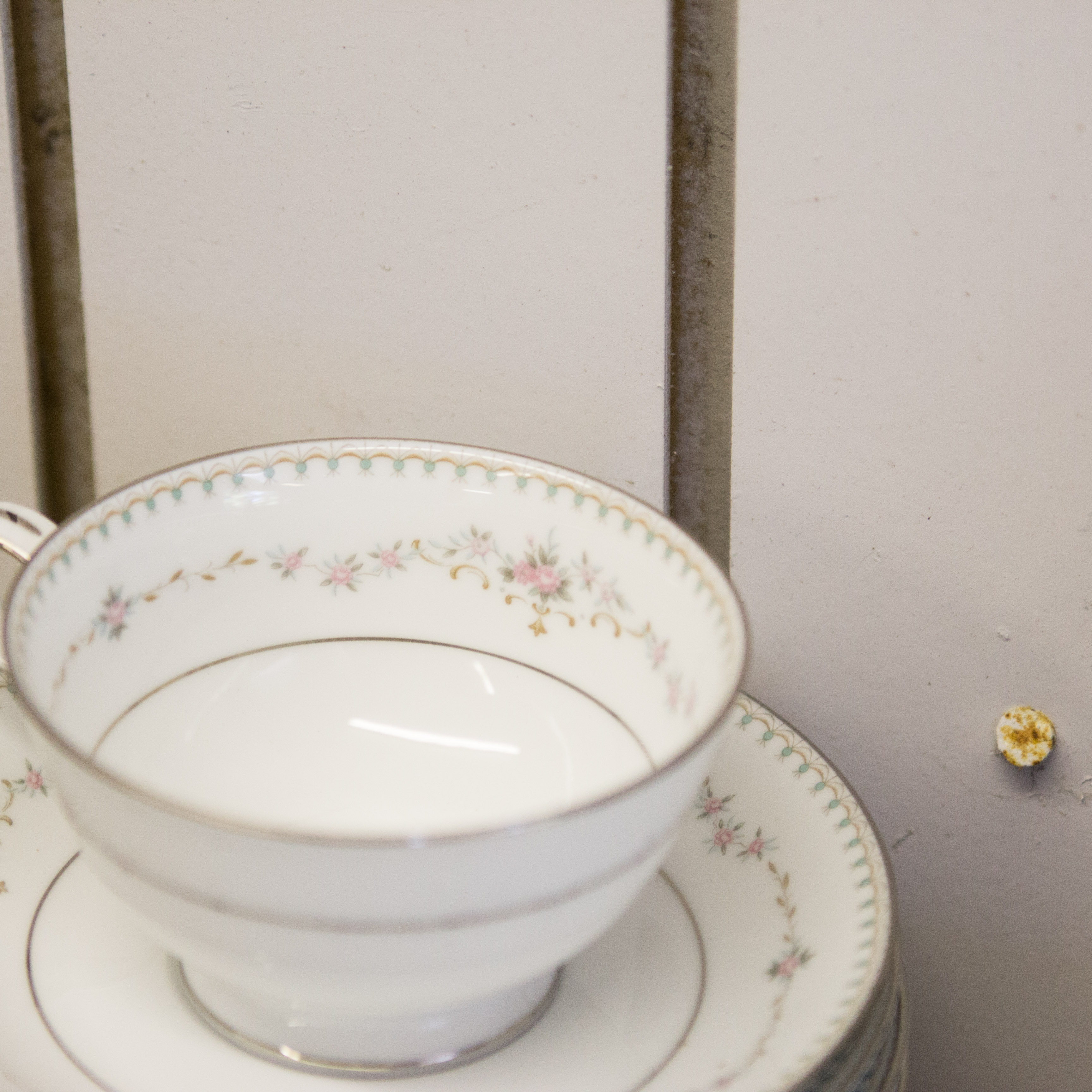 Noritake "Fairmont" Pattern China Set