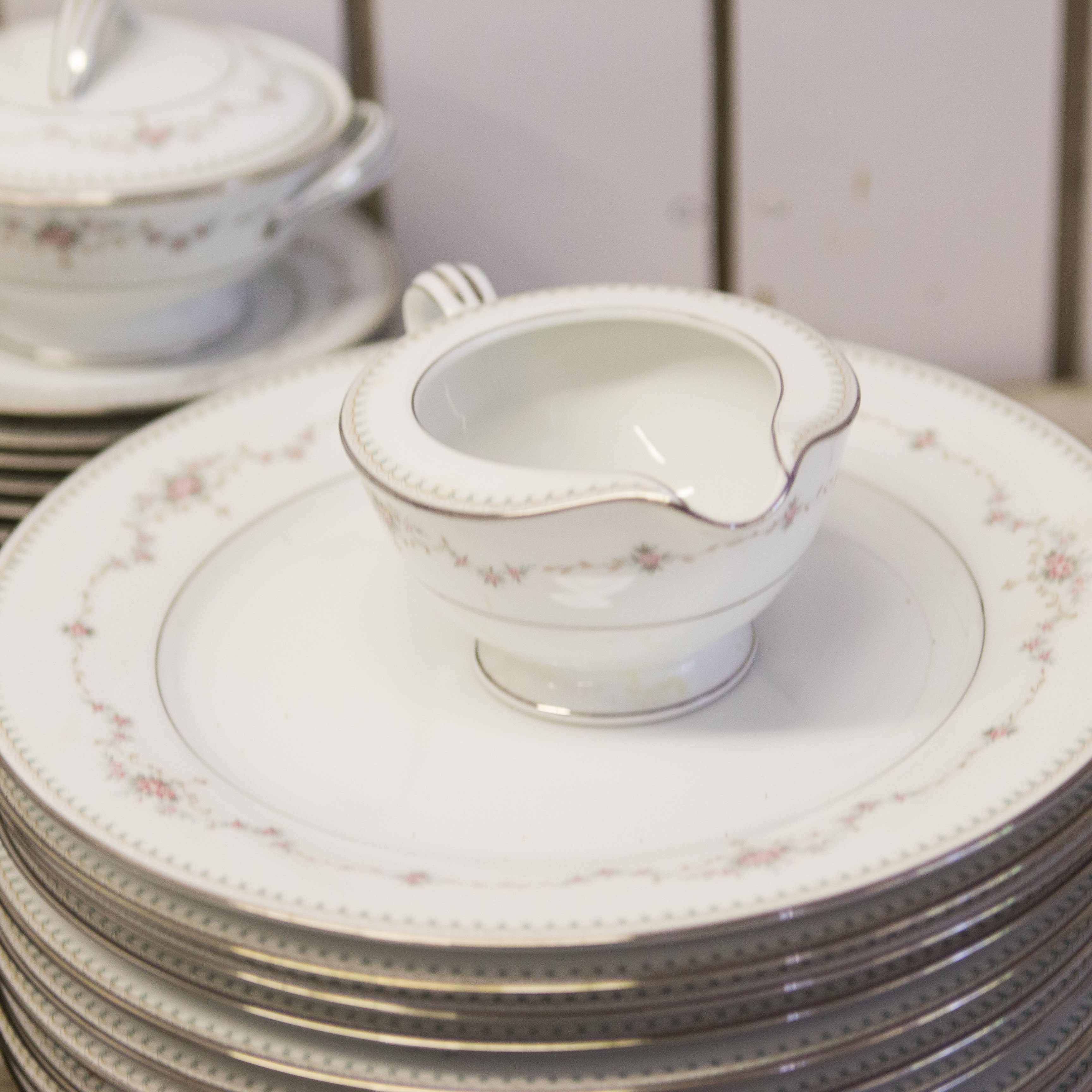Noritake "Fairmont" Pattern China Set