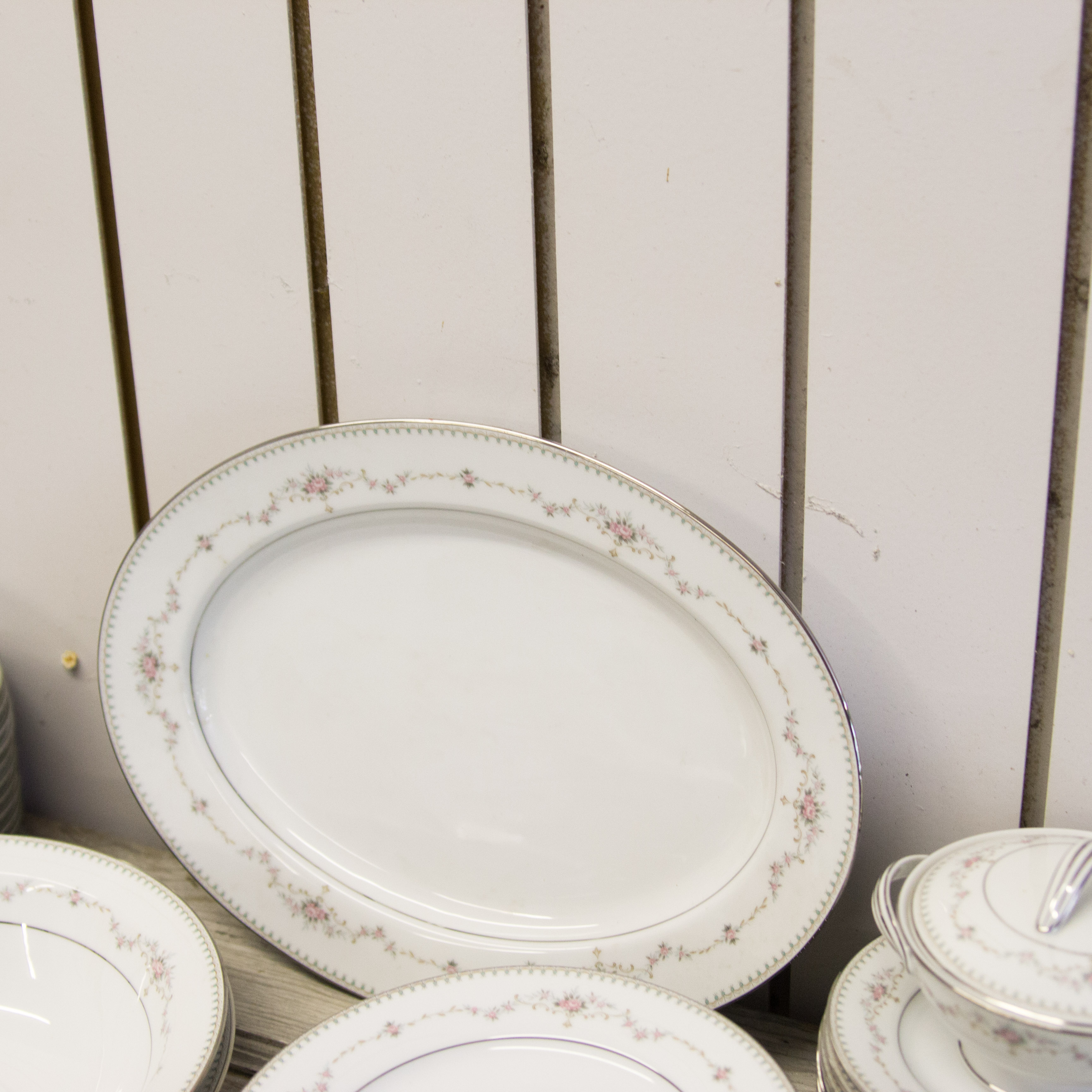 Noritake "Fairmont" Pattern China Set