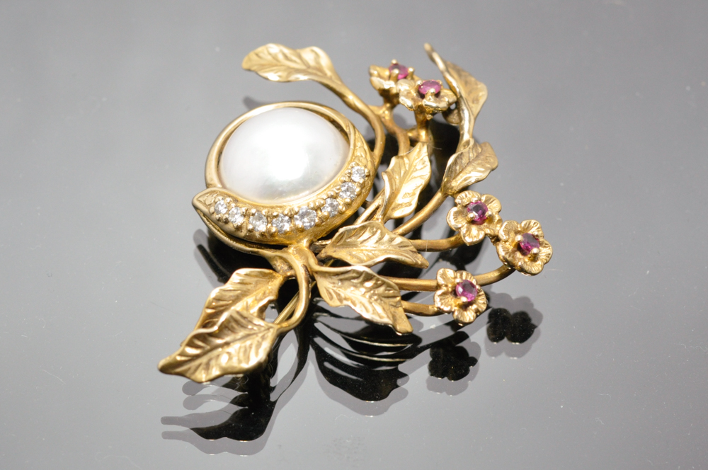 a*e様 ヴィンテージ: GIVENCHY レア コレクタブル ブローチ Franklin Mint Givenchy 1986 Limited Edition Brooch | EBTH