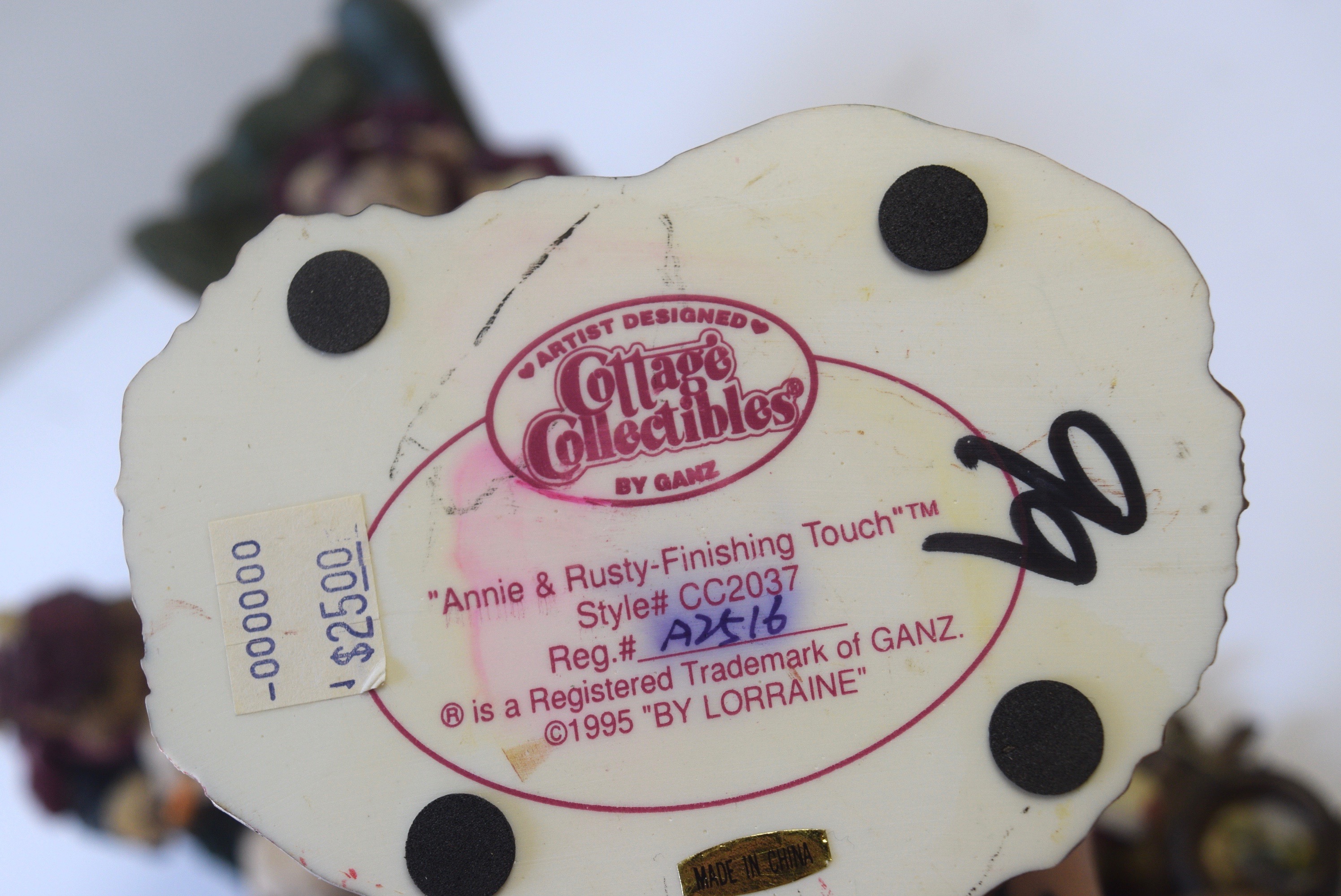 Cottage Collectibles by Ganz Bear Figurines