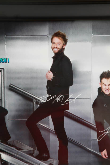 Limited Edition Autographed Collection from the 10th Anniversary American Idol Live! Tour