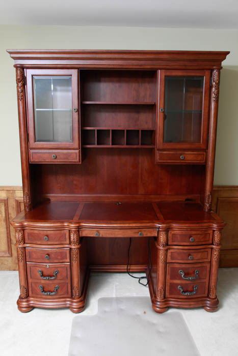 Desk with Hutch from Haverty's Premium Collection