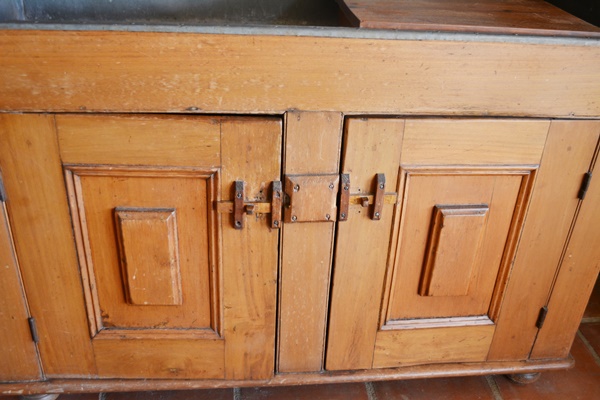 Vintage Wood Dry Sink