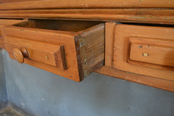Vintage Wood Dry Sink