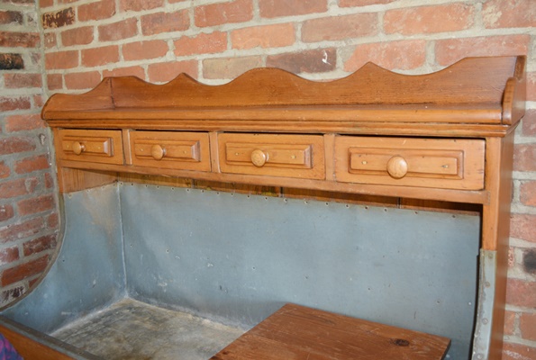 Vintage Wood Dry Sink