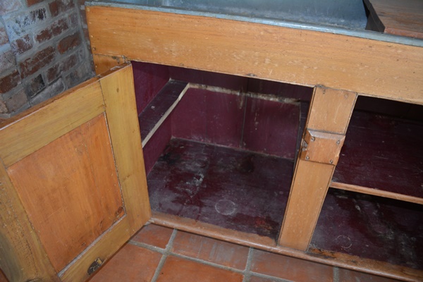 Vintage Wood Dry Sink