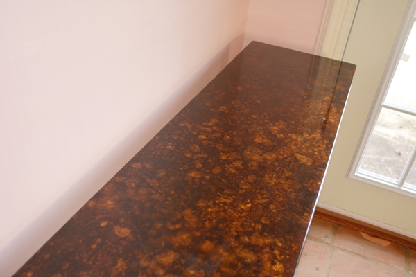 Wellington Hall Veneer Entry Table and Two  Benches