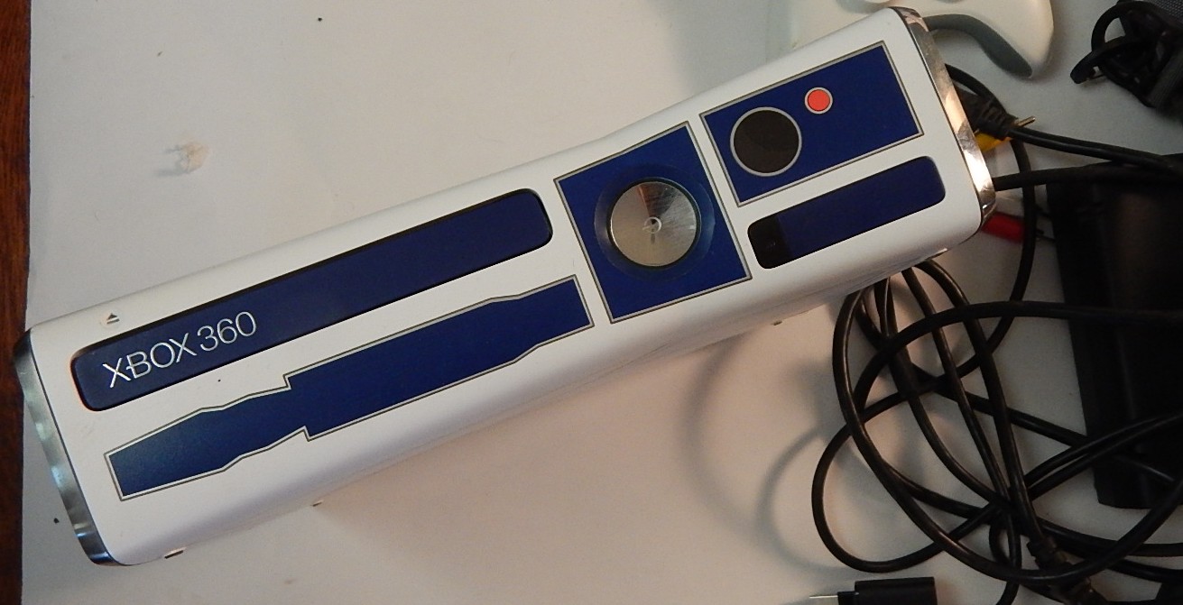 Xbox 360 Limited Edition Kinect Star Wars Bundle