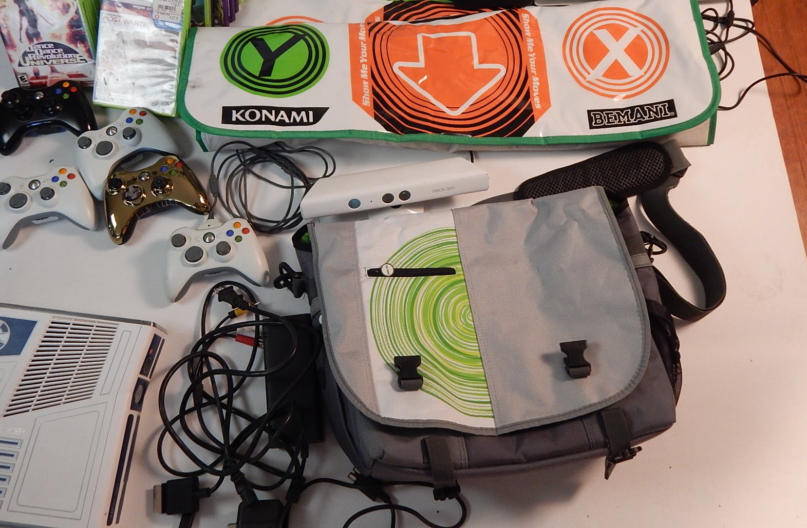 Xbox 360 Limited Edition Kinect Star Wars Bundle