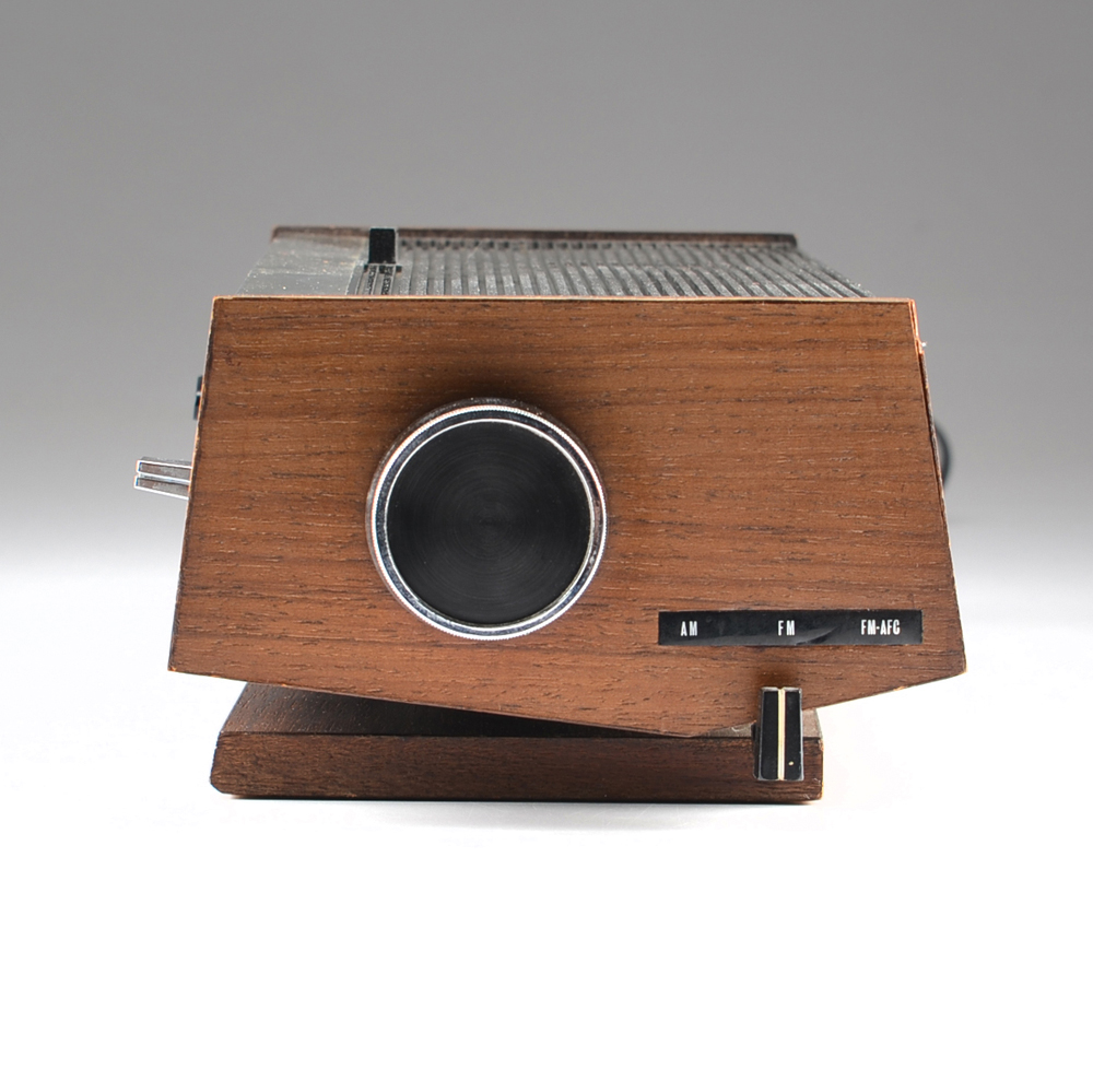 Vintage York TC-901 Clock Radio