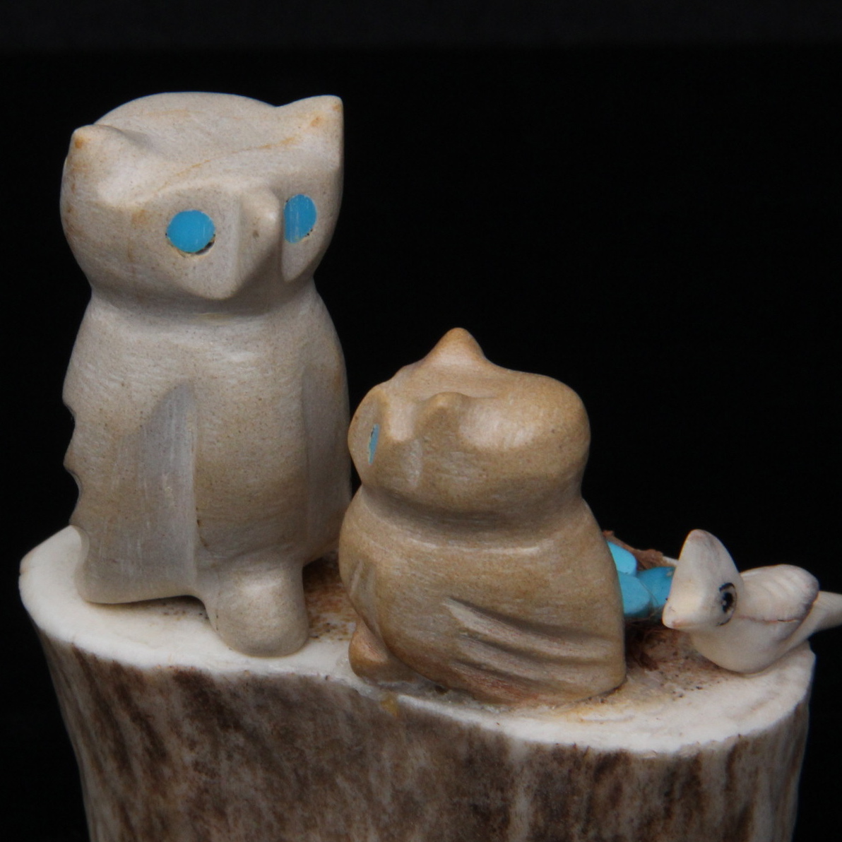 Marvelita Phillips Zuni Antler and Sandstone Owl Family Fetish
