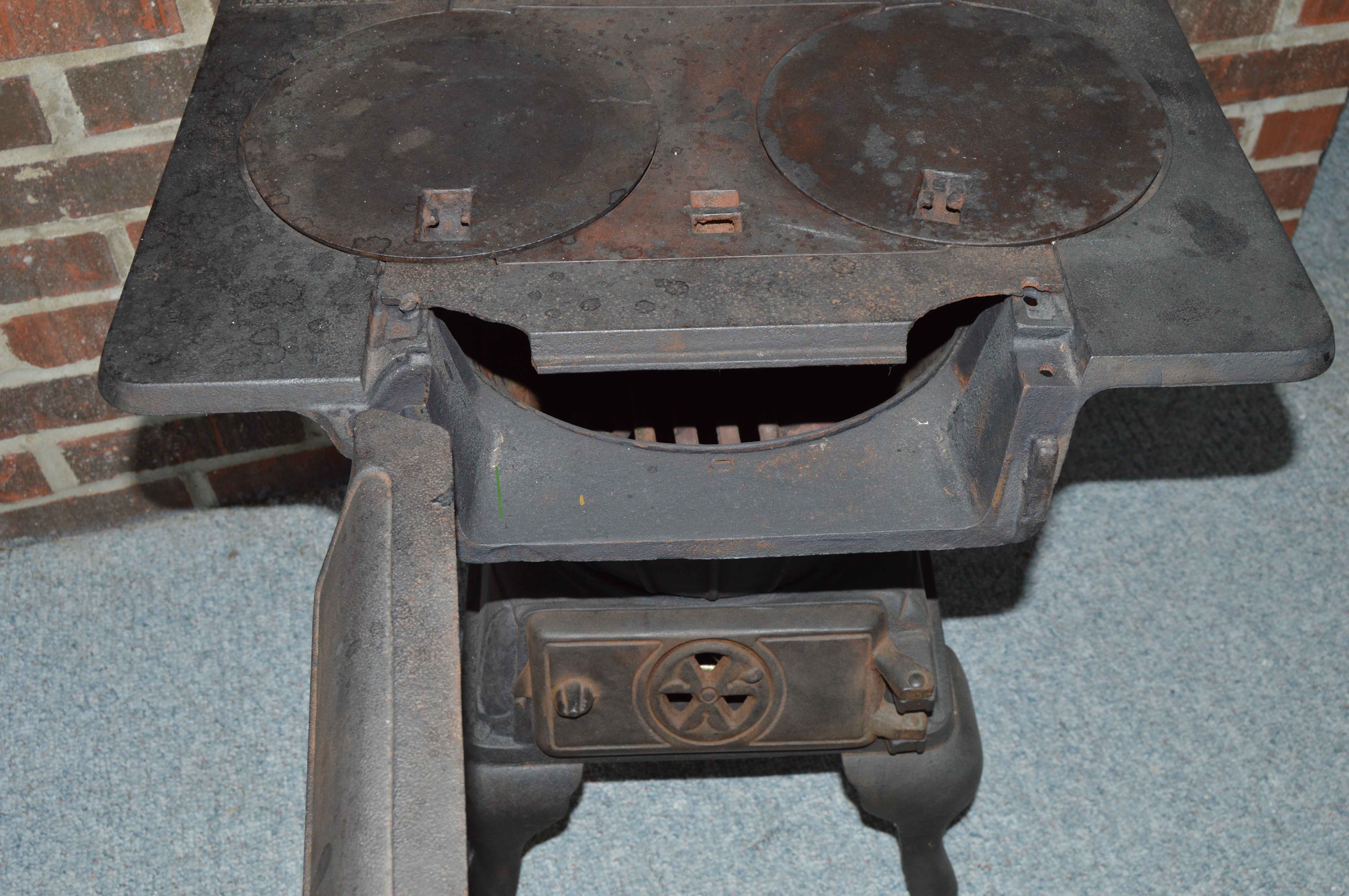 Gypsy Hardwick Number 120 Cast Iron Stove