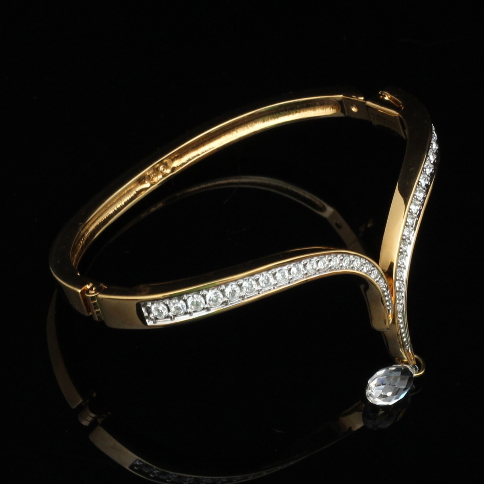 Swarovski Crystal Necklace, Bracelet, and Earring Set