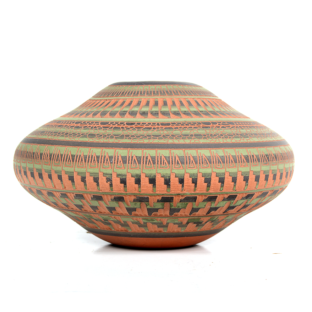 Hand Carved Ben Billy Signed Navajo Pottery