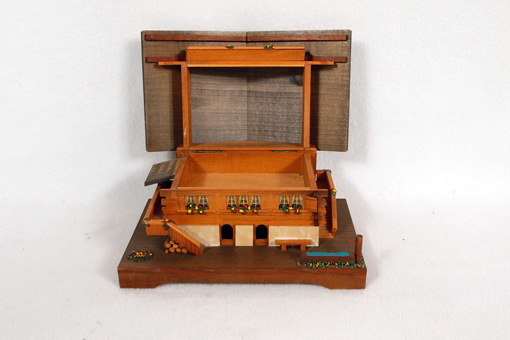 Swiss Chalet Music Boxes