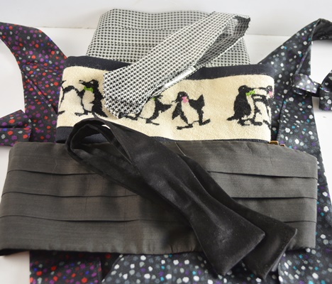 Men's Dress Vests, Cumberbuns and Bow Ties