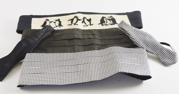 Men's Dress Vests, Cumberbuns and Bow Ties