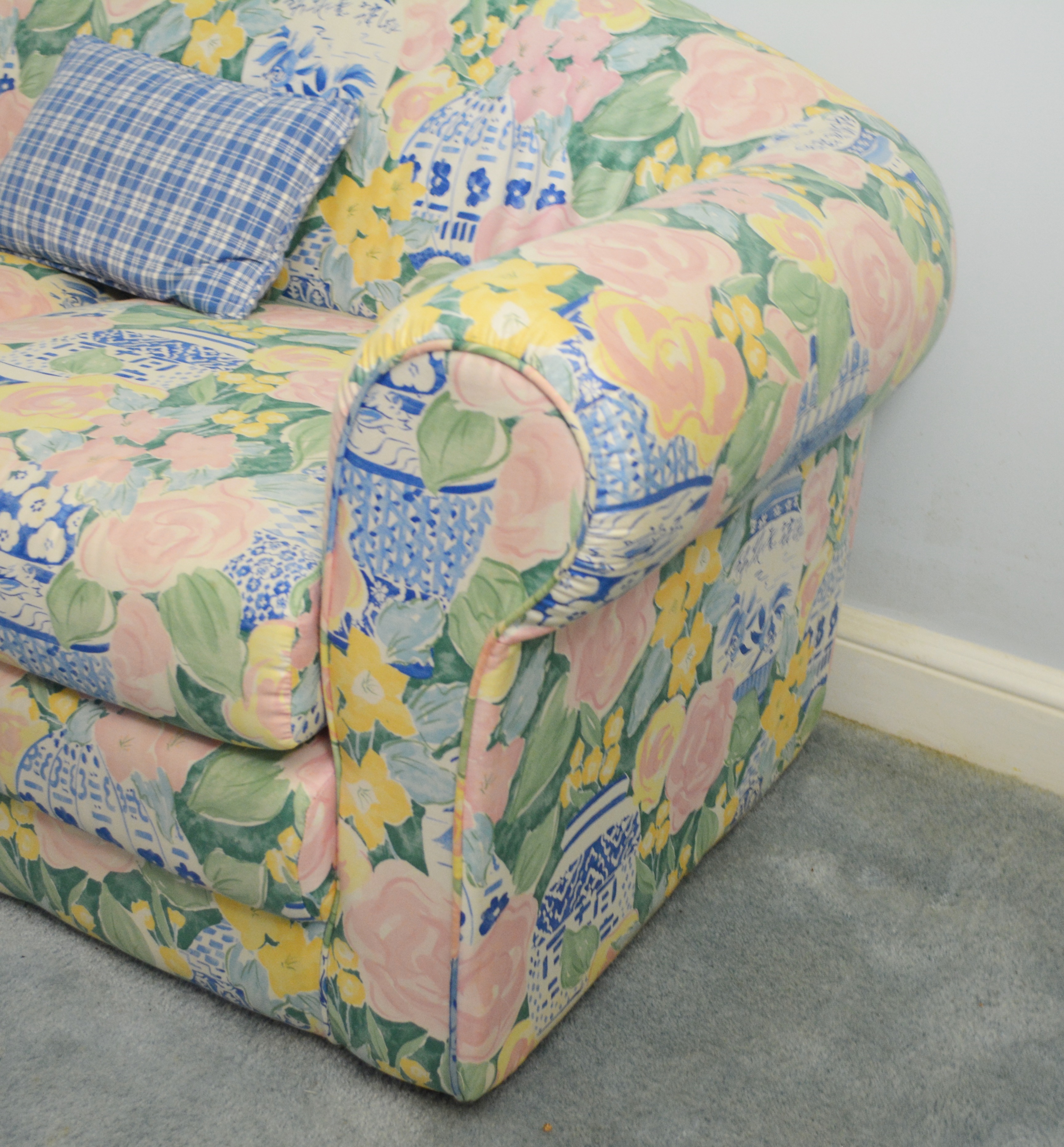 Floral Upholstered Loveseat