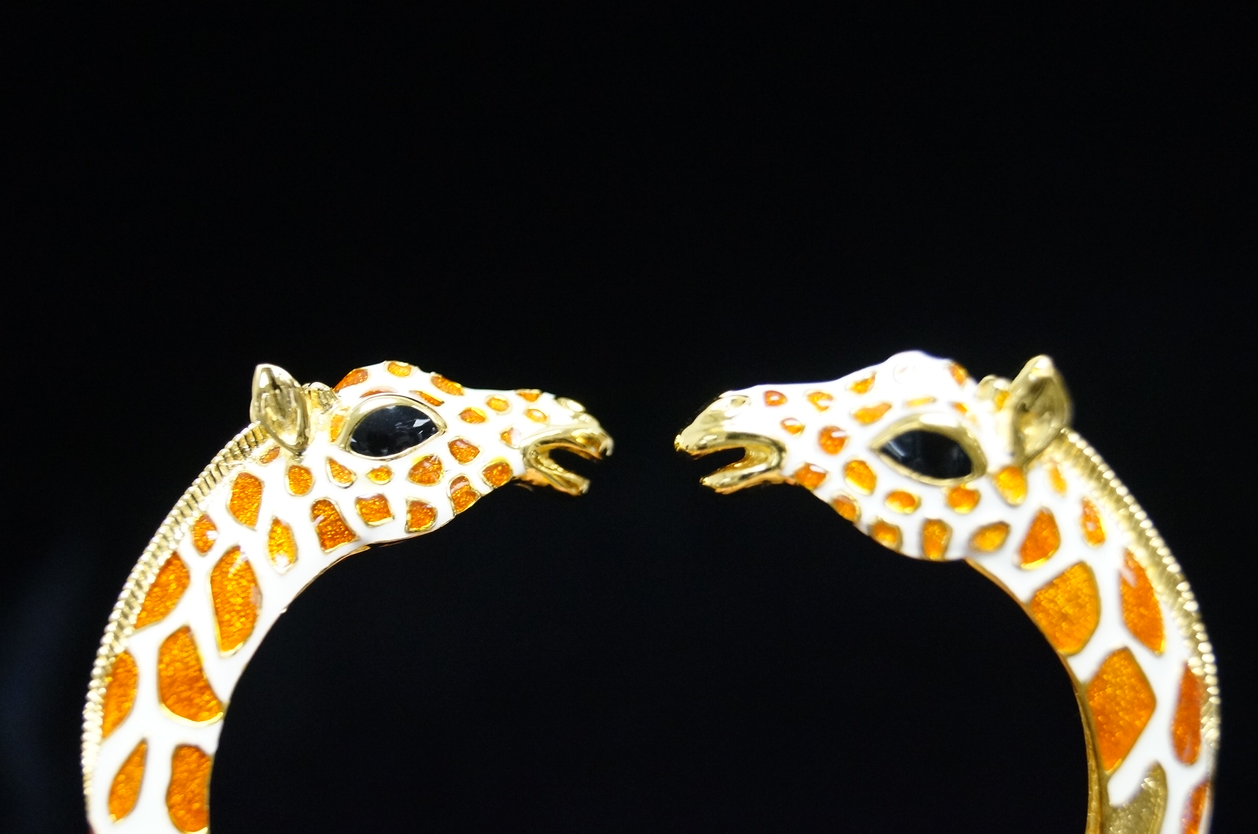 Kenneth J. Lane Giraffe Bangle