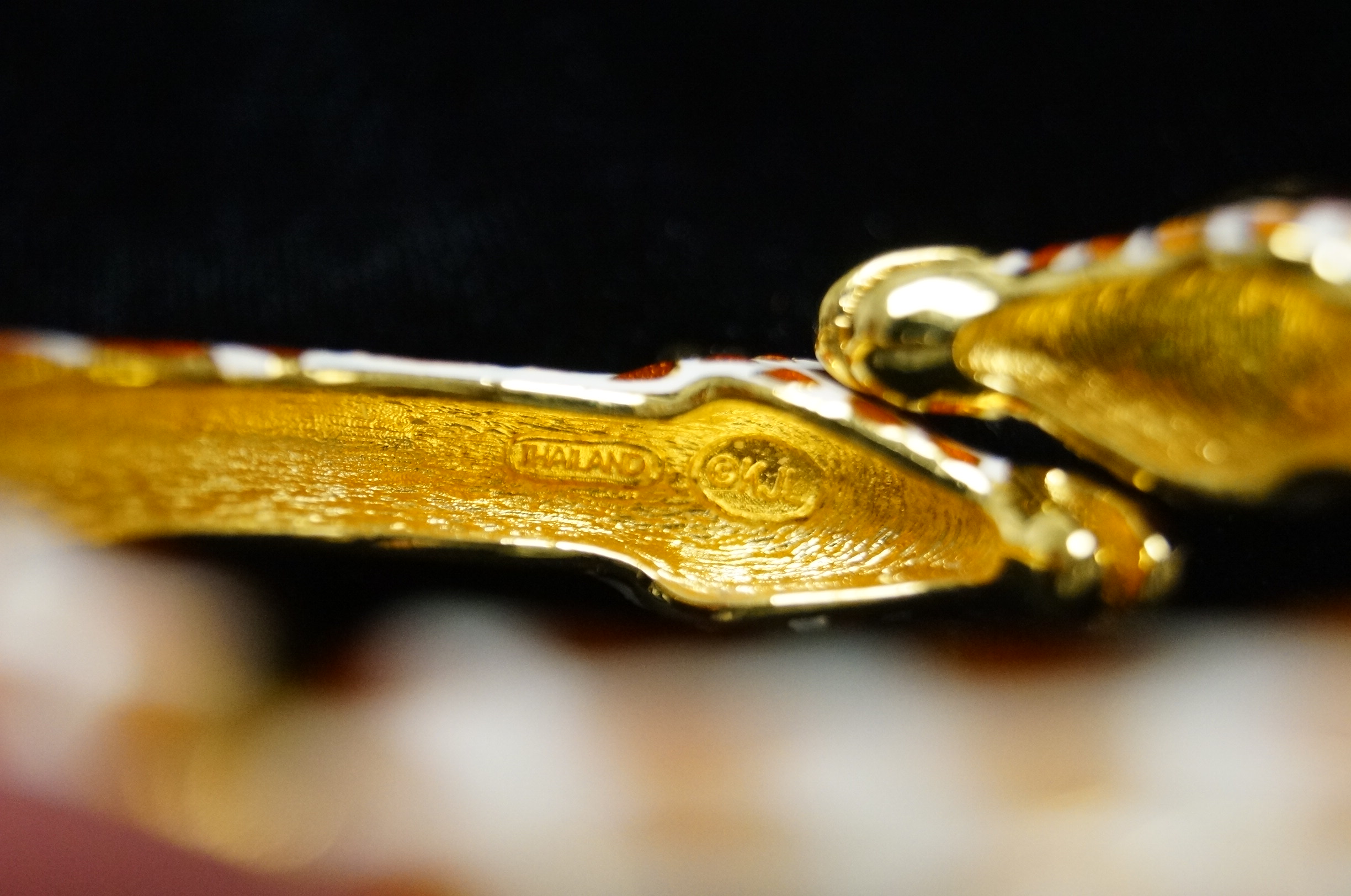 Kenneth J. Lane Giraffe Bangle