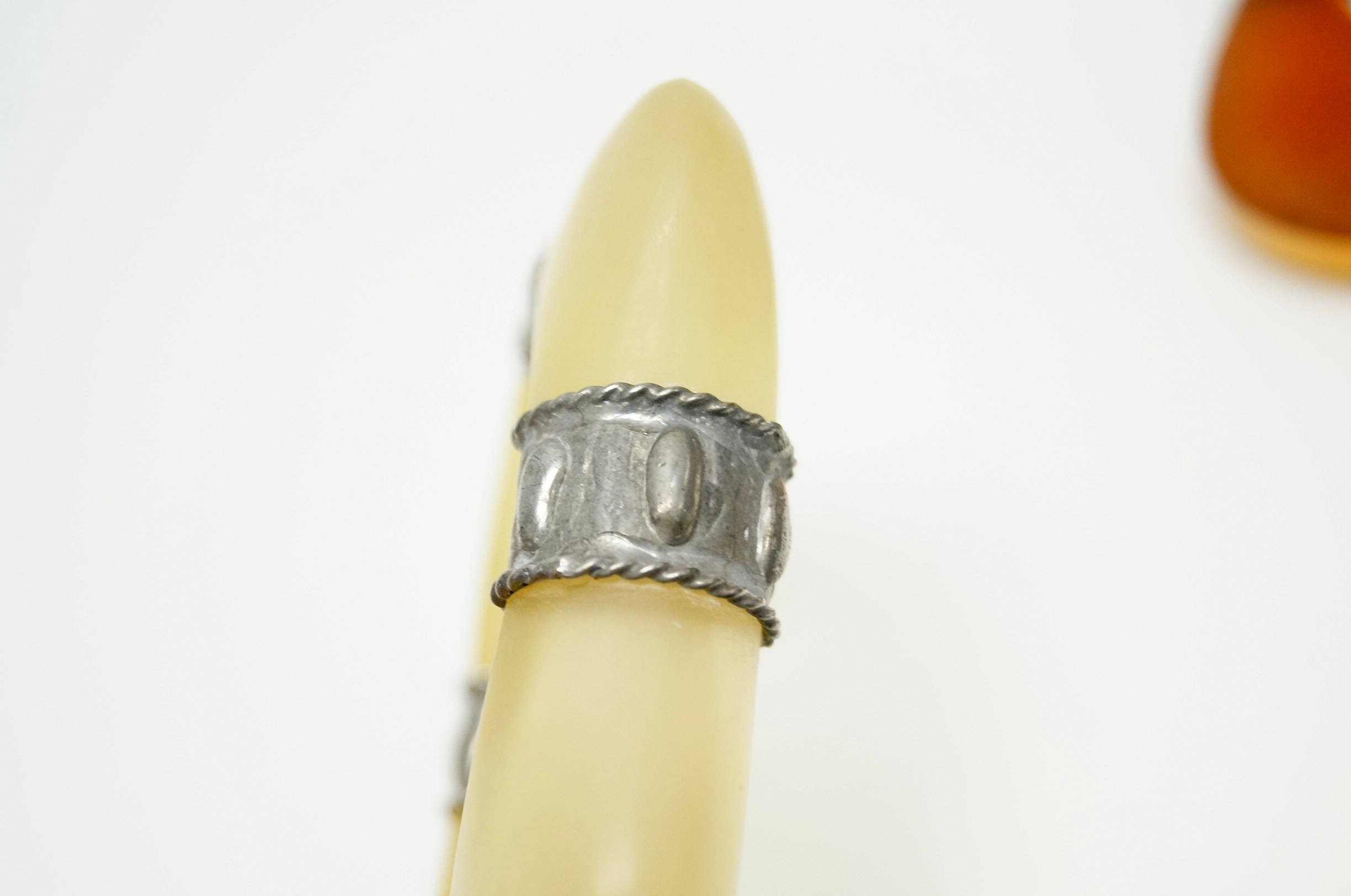 Vintage Brutalist Resin Maya Bangles