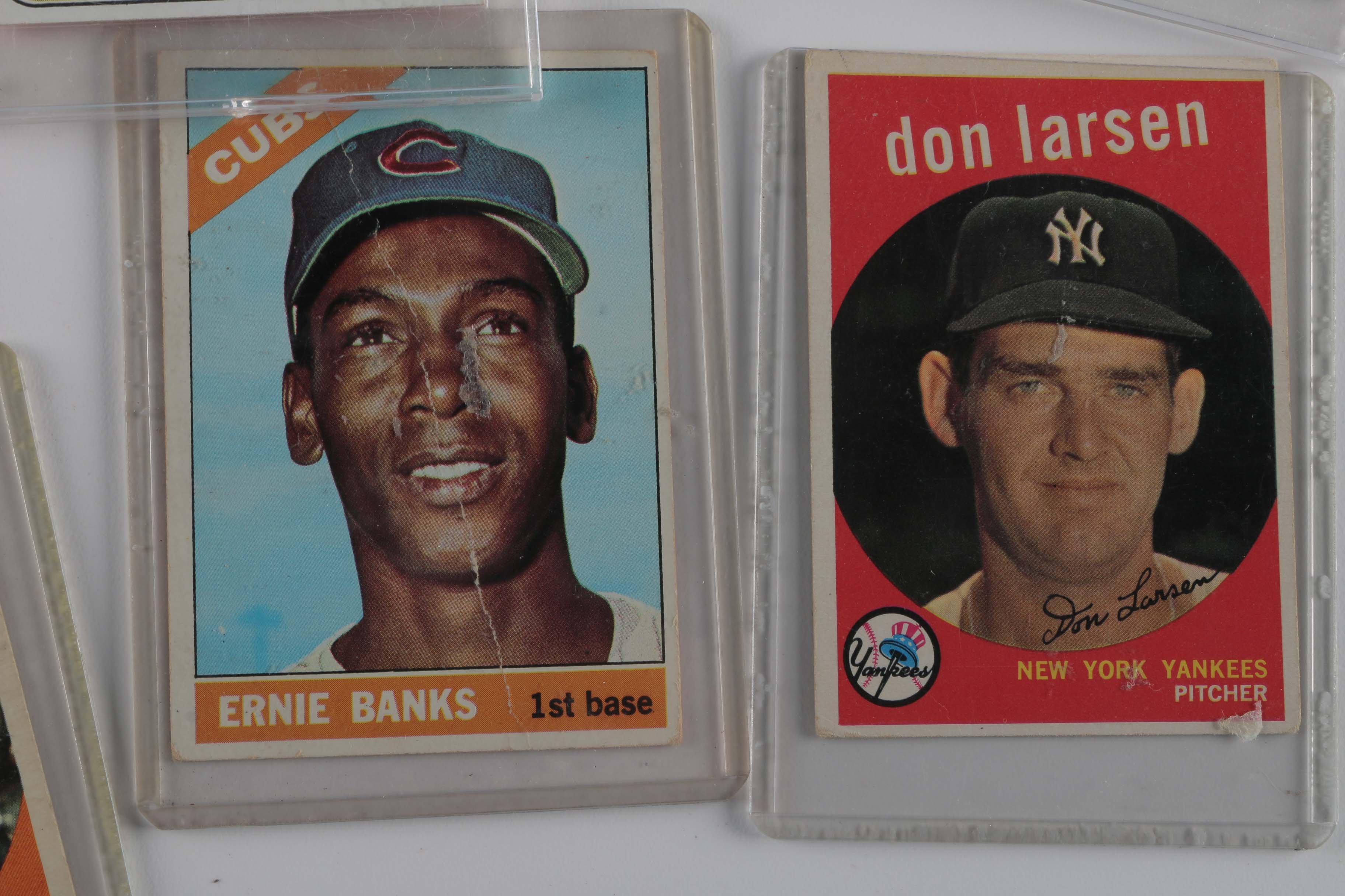 Vintage Baseball Cards Including 1969 Hank Aaron and 1959 Yankees