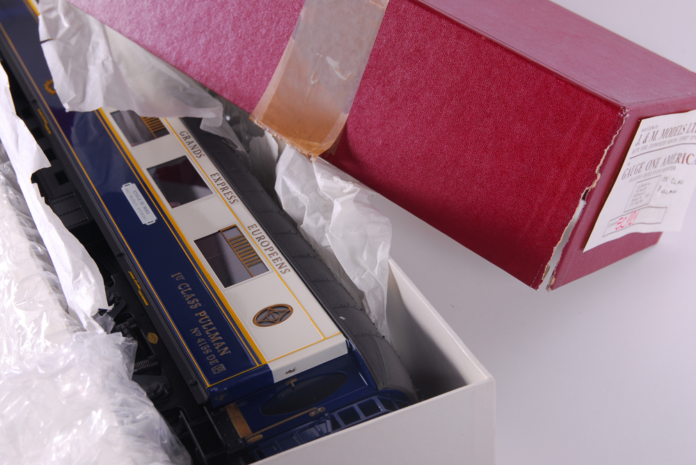 J & M Models LTD. "G-Gauge" 1st Class Pullman Car