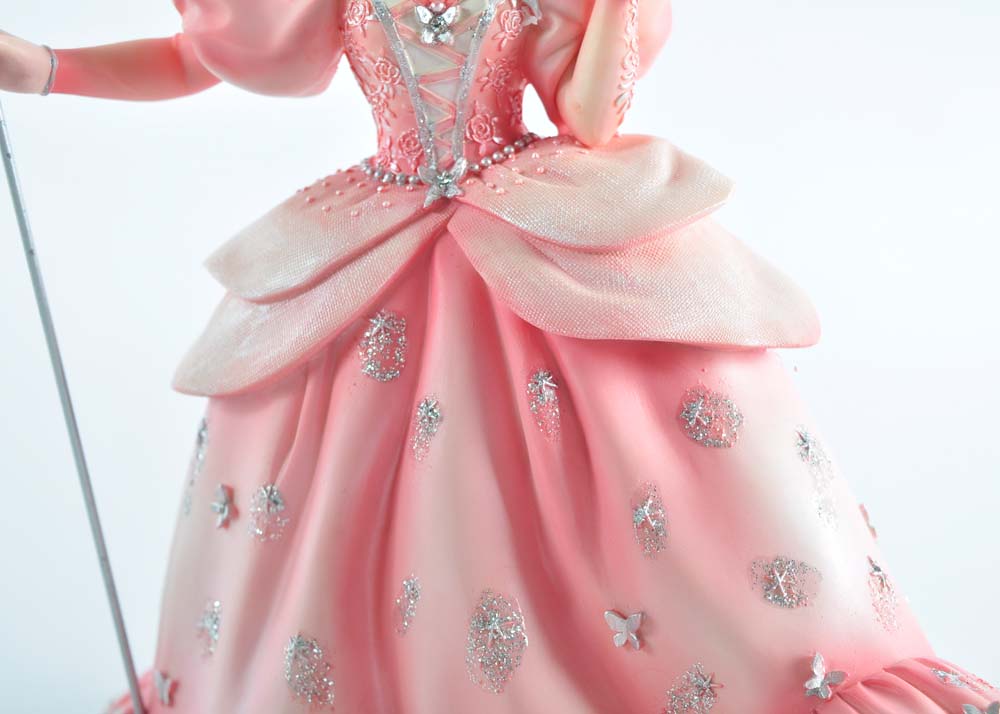 Enesco Couture de Force "Glinda the Good Witch"
