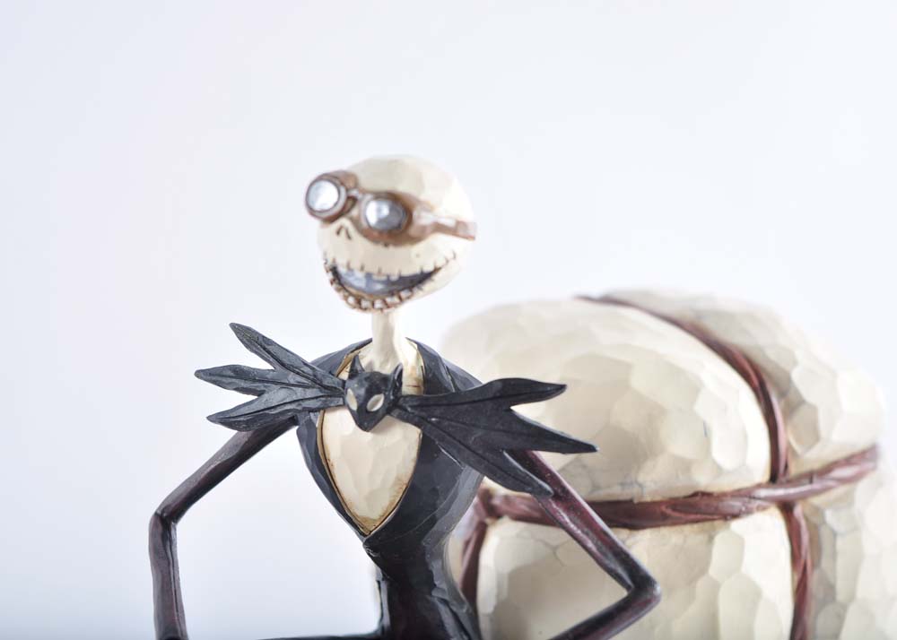 Jim Shore Disney Traditions "Christmas Delivered"