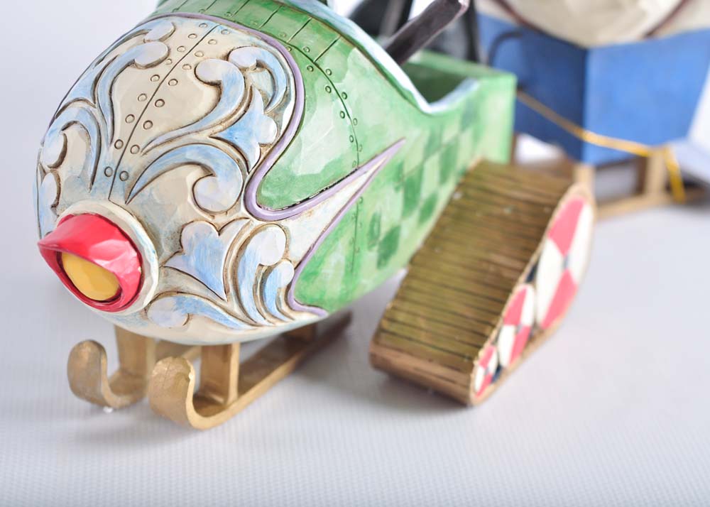 Jim Shore Disney Traditions "Christmas Delivered"