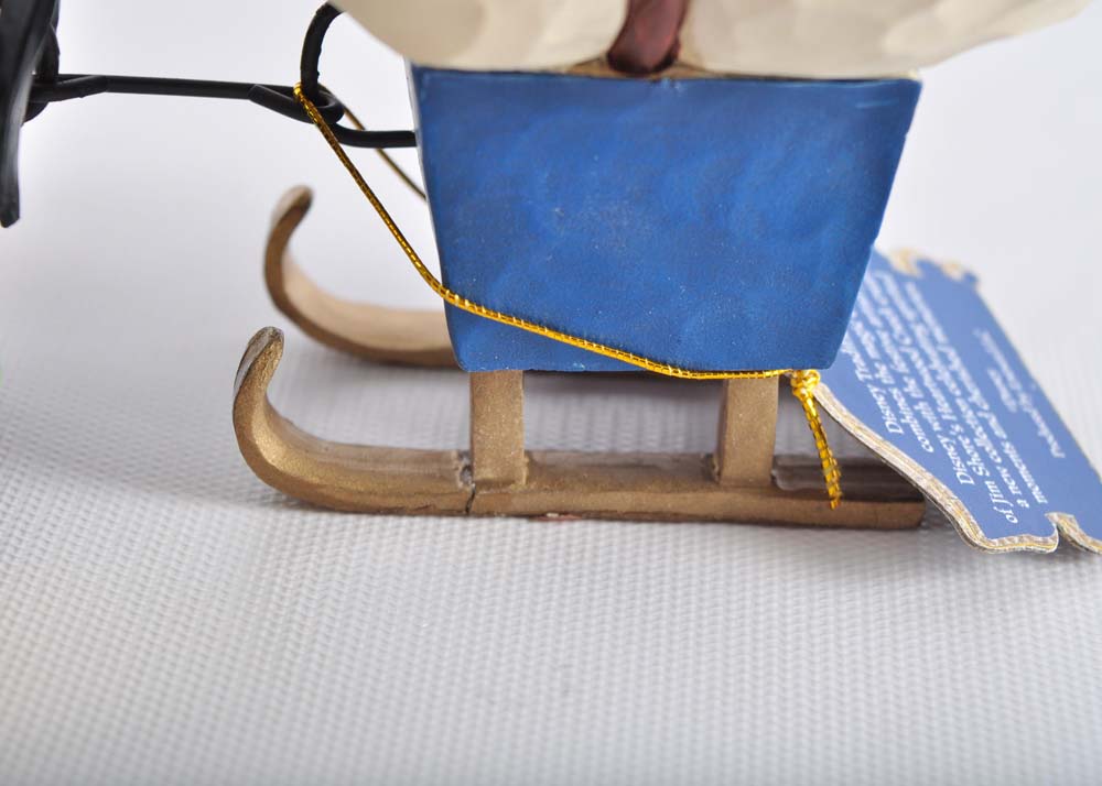 Jim Shore Disney Traditions "Christmas Delivered"